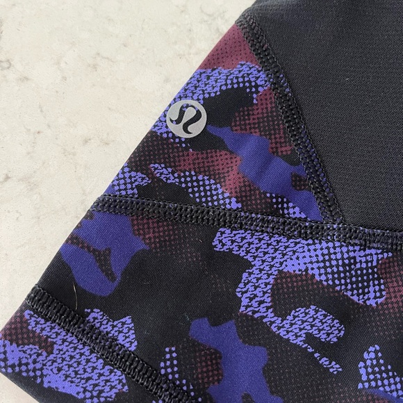 LULULEMON Wunder Under Crop Leggings 23” Size 6 - Picture 2 of 4